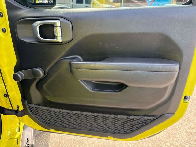 Used 2023 Jeep Gladiator Sport w/ Trailer Tow Package image 19