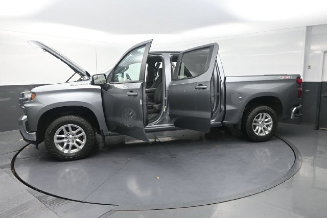 Used 2020 Chevrolet Silverado 1500 LT AWD/4WD image 42
