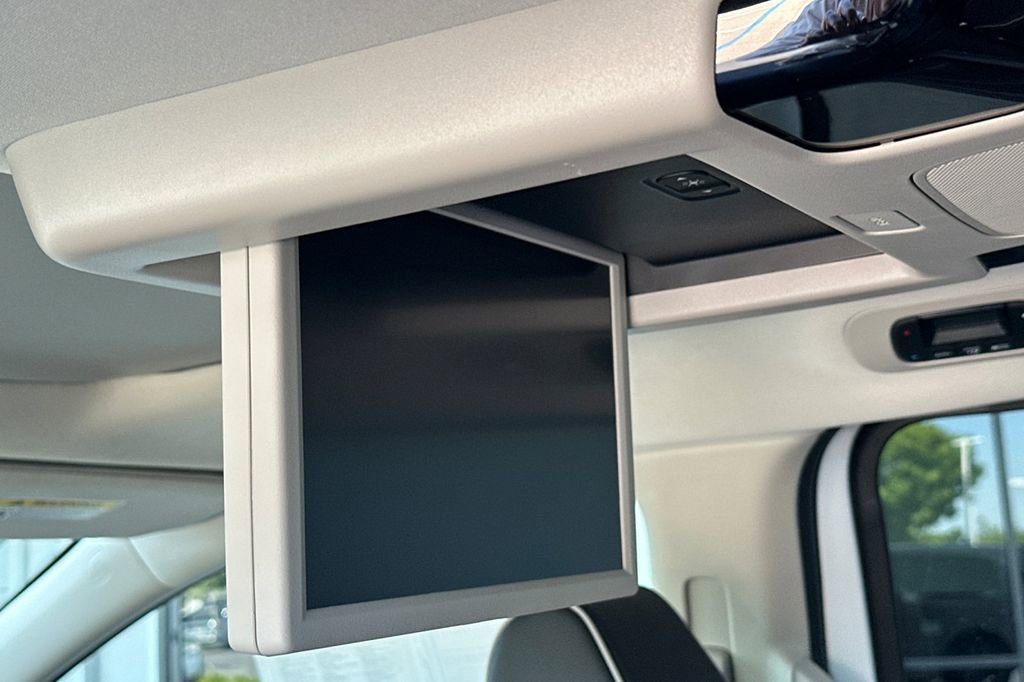 Certified 2026 Honda Odyssey Elite image 17