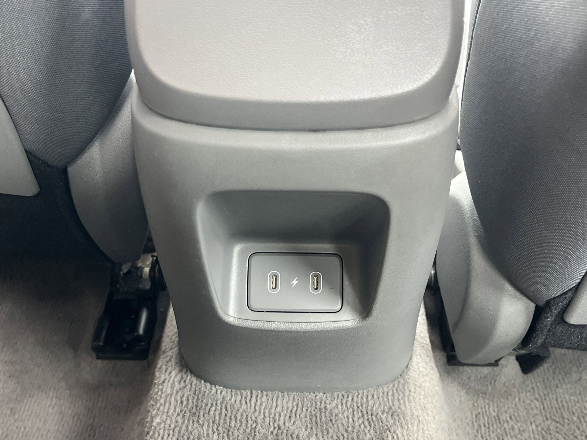 Used 2025 Hyundai Elantra SEL FWD image 21