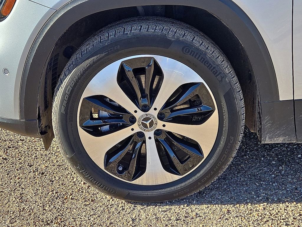 Used 2025 Mercedes-Benz GLB 250 image 11