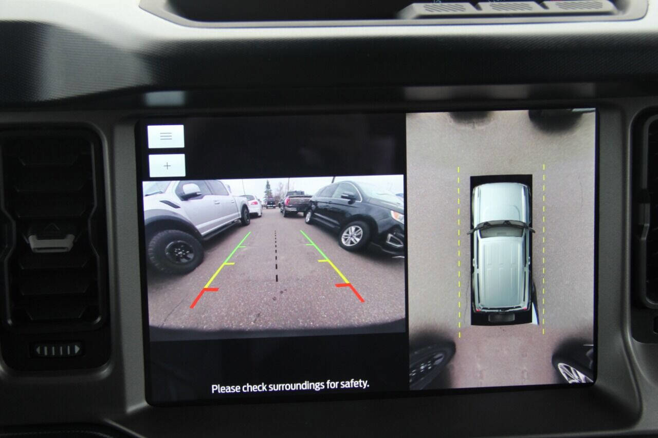 Used 2023 Ford Bronco Outer Banks image 35