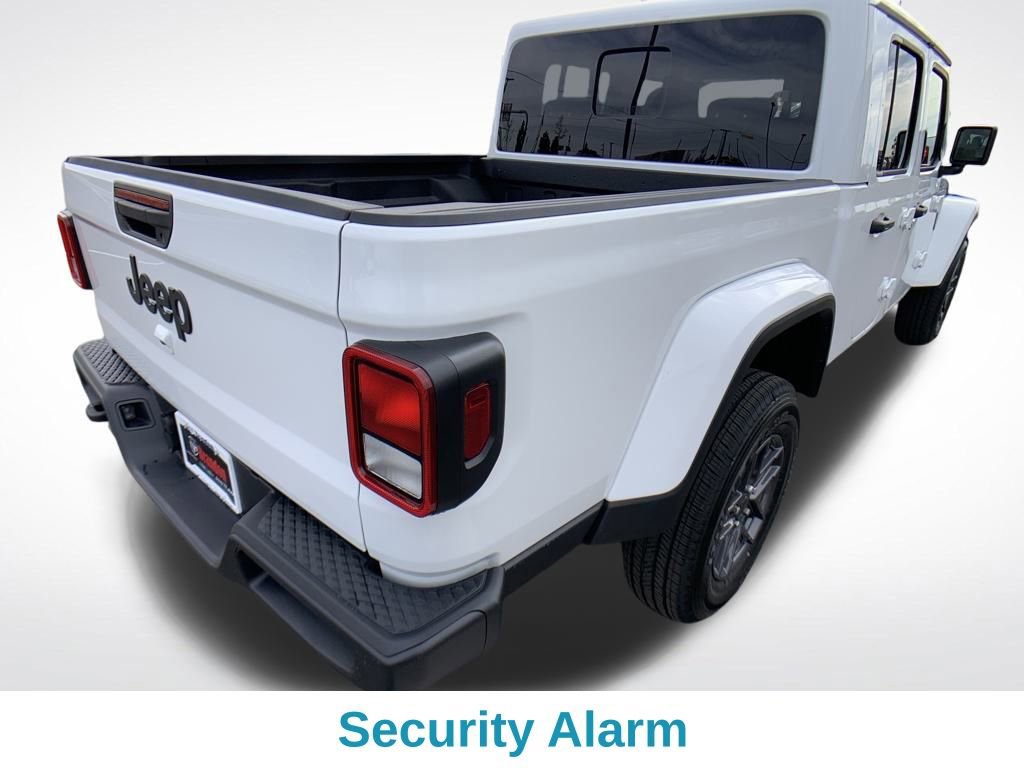 New 2026 Jeep Gladiator Sport image 6