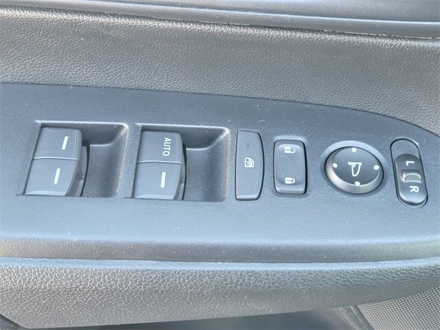 Used 2019 Honda CR-V LX image 33