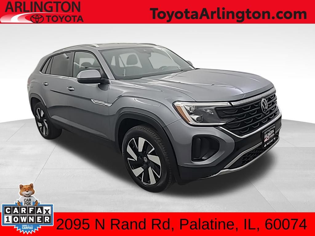 Used 2025 Volkswagen Atlas Cross Sport SE image 1