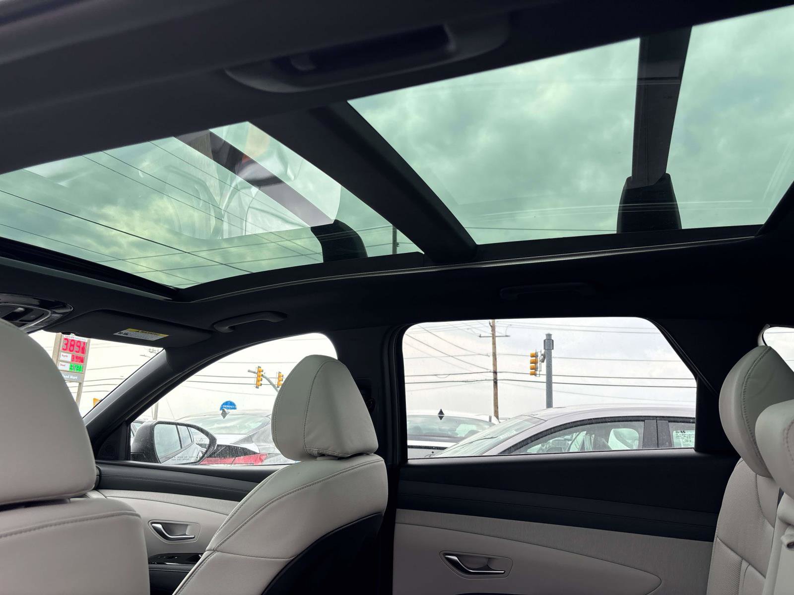 New 2026 Hyundai Tucson Limited image 7