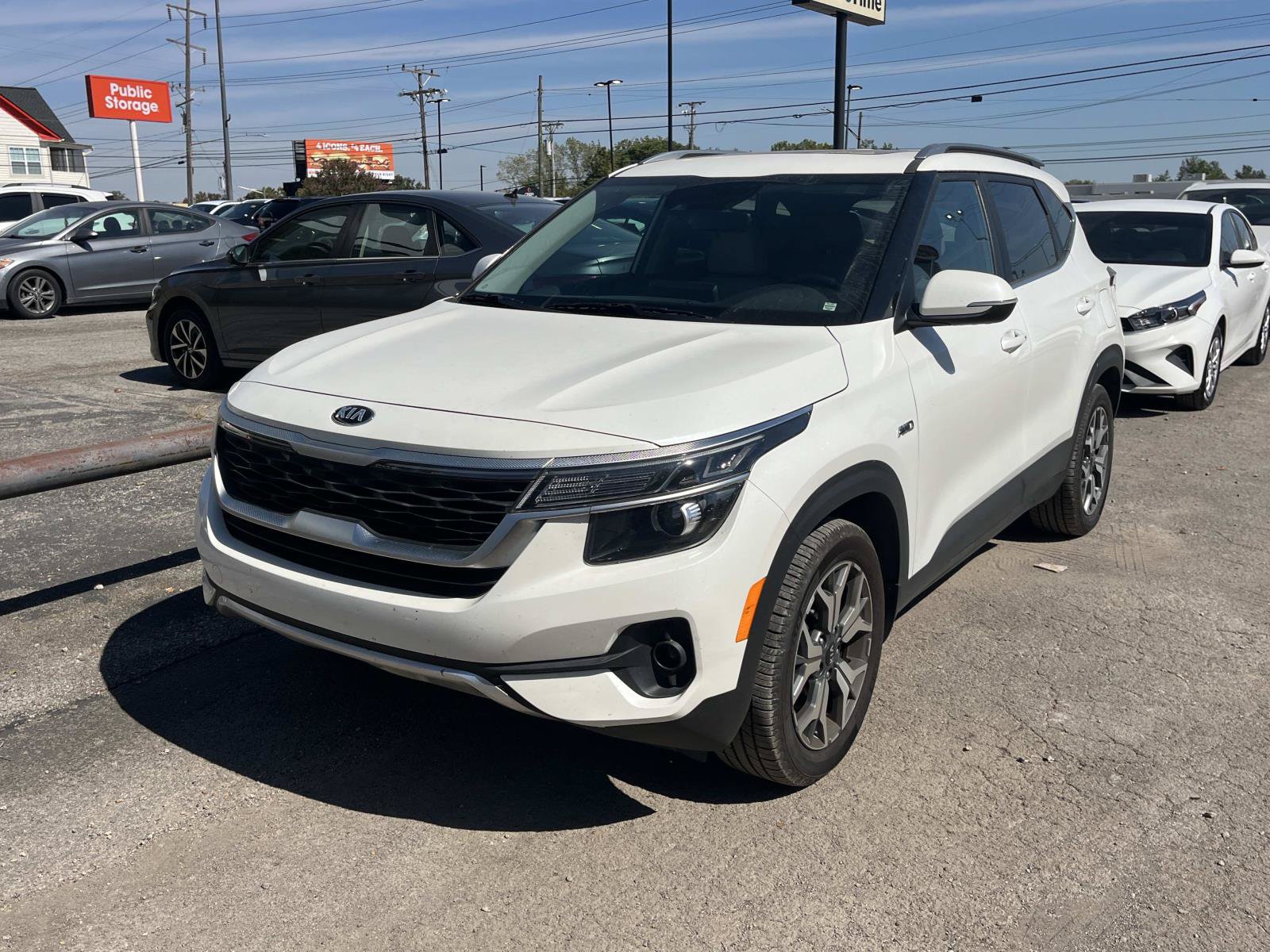 Used 2021 Kia Seltos EX AWD/4WD image 3
