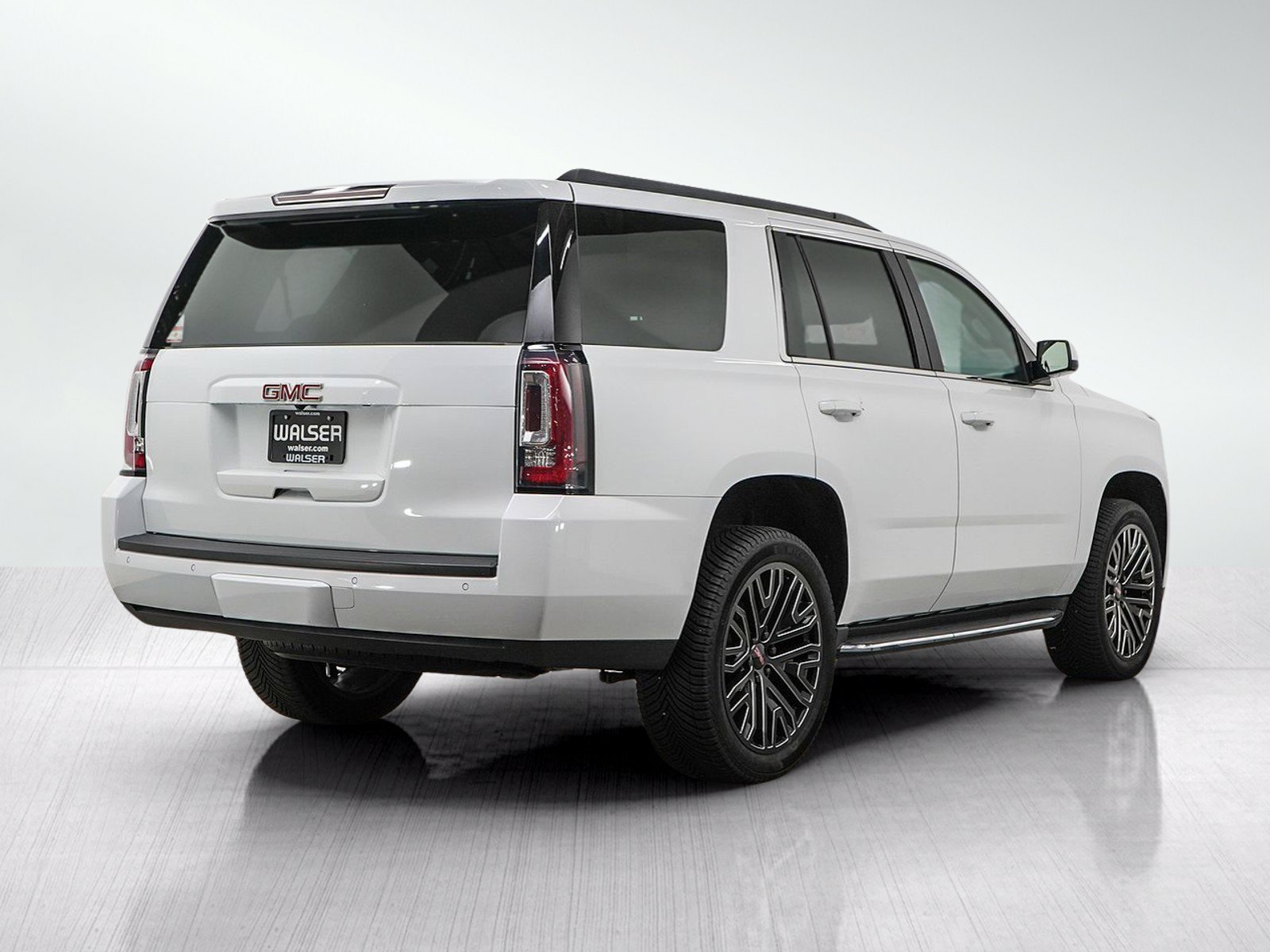 Used 2019 GMC Yukon SLE w/ SLE Value Package AWD/4WD image 5