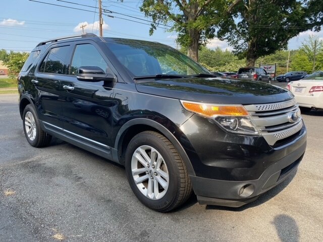 Used 2015 Ford Explorer XLT FWD image 5