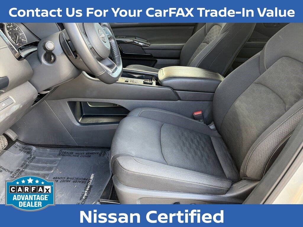 Certified 2025 Nissan Pathfinder SV image 29