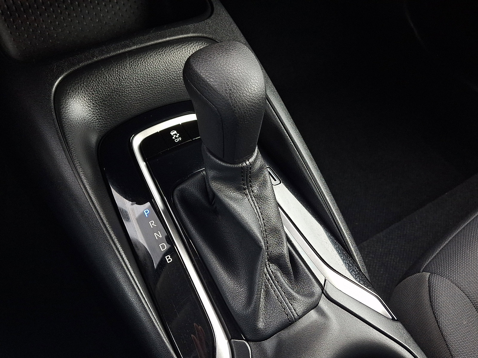 Used 2024 Toyota Corolla LE image 14