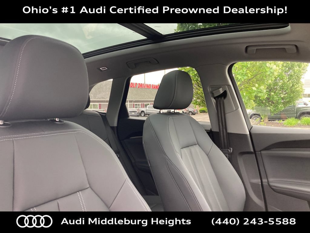 Certified 2025 Audi Q5 Premium w/ Convenience Package AWD/4WD image 20