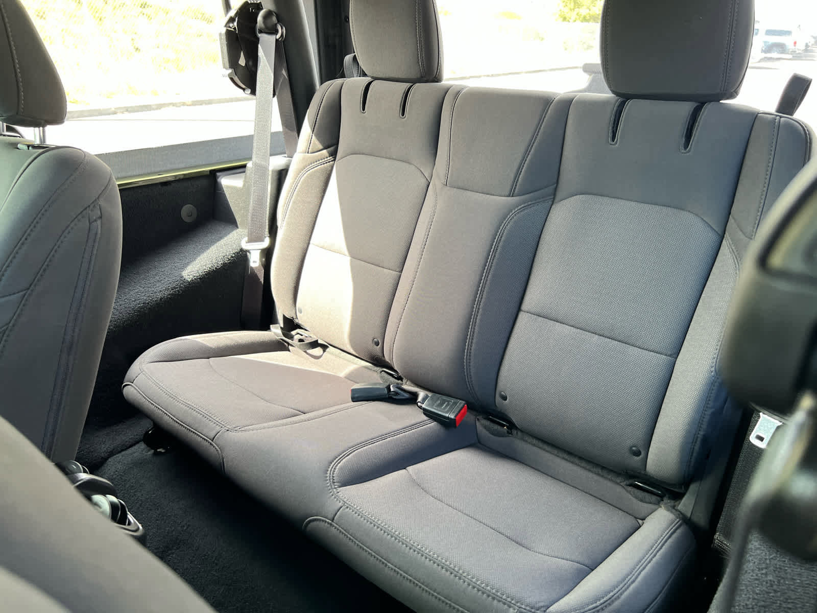 Used 2022 Jeep Wrangler Sport image 12