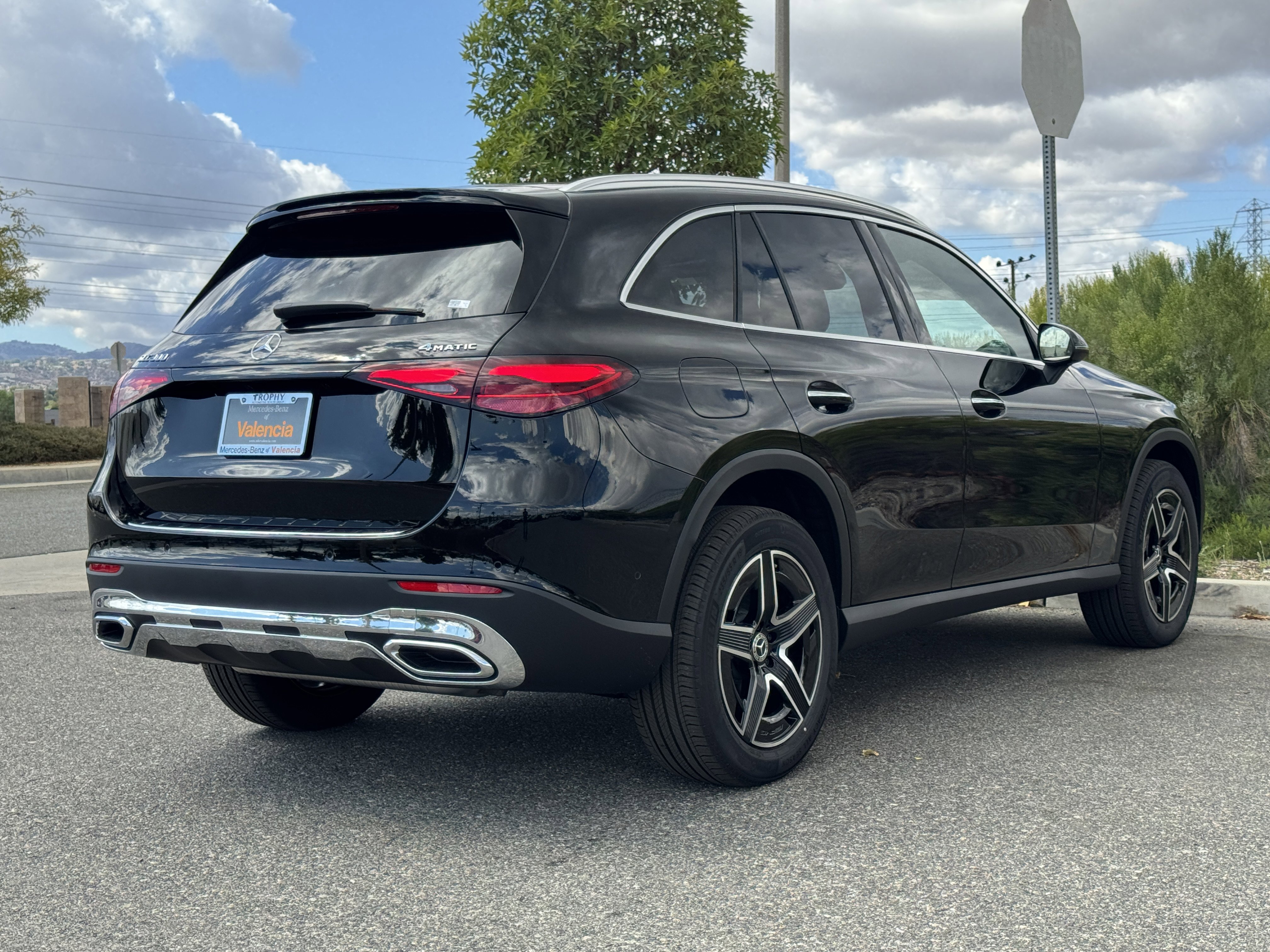 New 2026 Mercedes-Benz GLC 300 4MATIC image 8