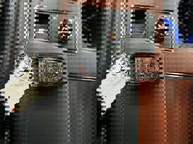 Used 2024 Lincoln Navigator Reserve image 33