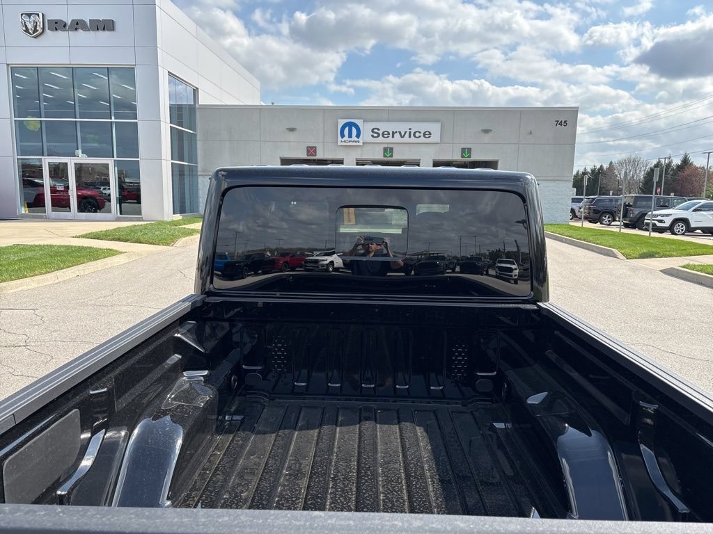 New 2026 Jeep Gladiator Mojave AWD/4WD image 11