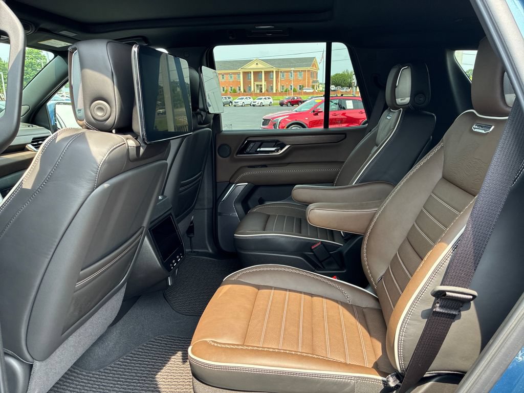 New 2026 GMC Yukon Denali Ultimate AWD/4WD image 20