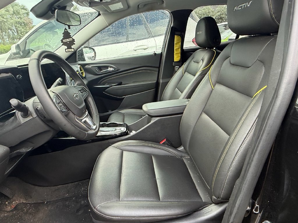 Certified 2026 Chevrolet Trax ACTIV w/ Sunroof Package FWD image 5