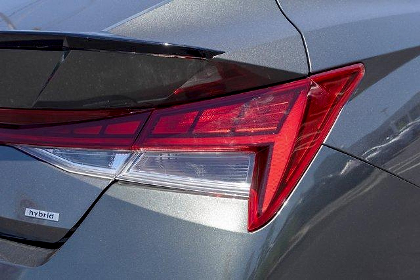 Used 2026 Hyundai Elantra SEL FWD image 5