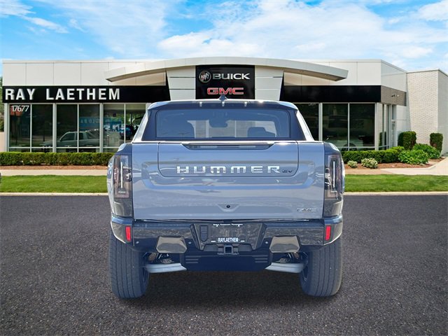 New 2026 GMC Hummer EV 4x4 Crew Cab image 4