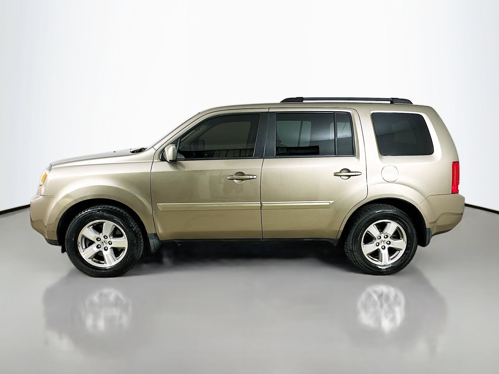 Used 2010 Honda Pilot EX-L image 8