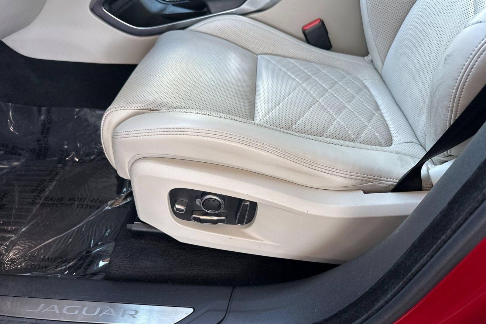 Used 2022 Jaguar F-PACE S AWD/4WD image 14