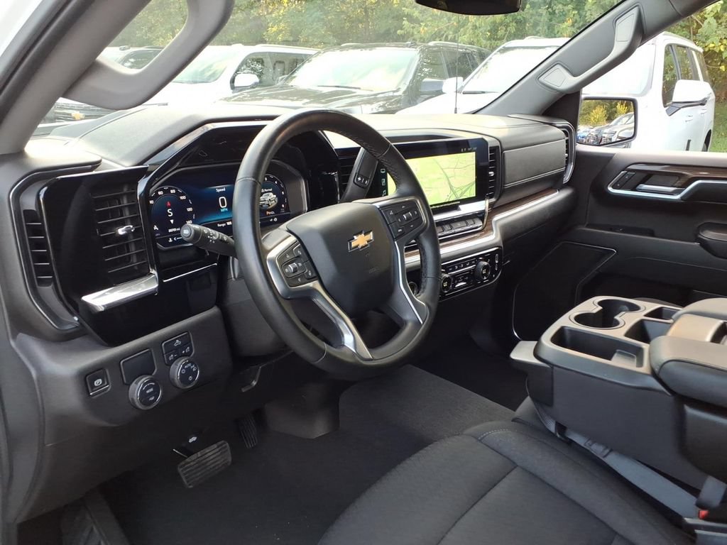 Used 2024 Chevrolet Silverado 1500 LT w/ Protection Package RWD image 13