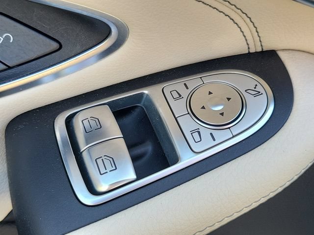 Used 2018 Mercedes-Benz C 300 4MATIC Coupe image 15