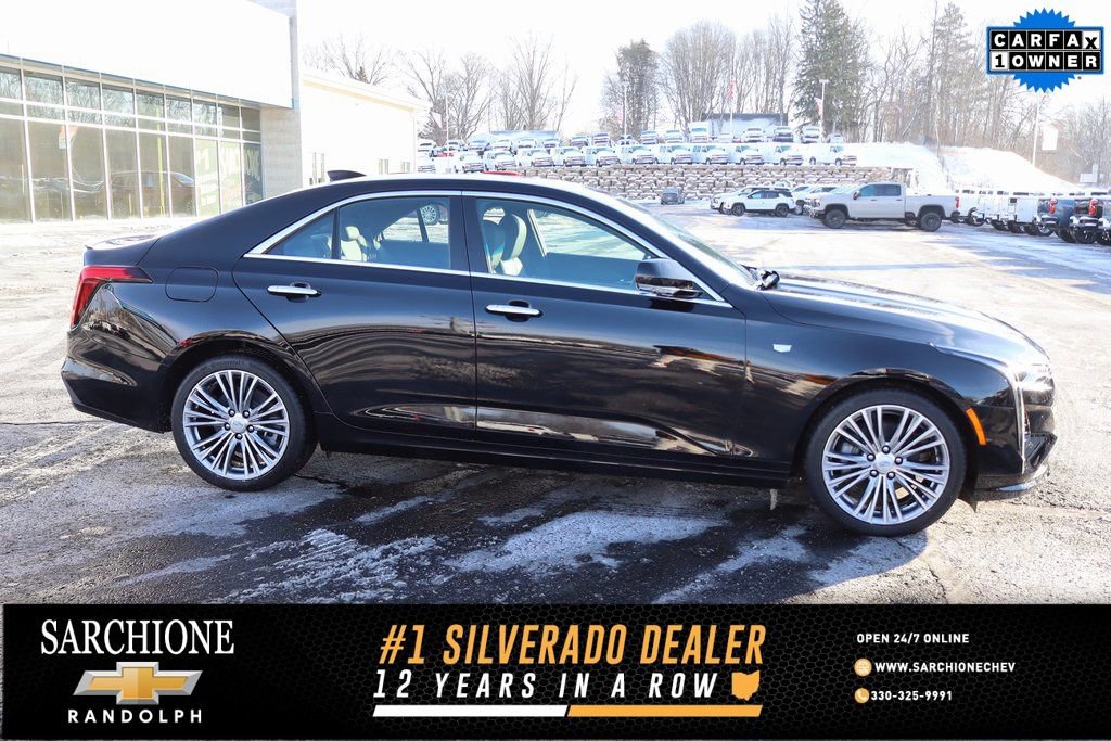 Used 2025 Cadillac CT4 Premium Luxury image 1