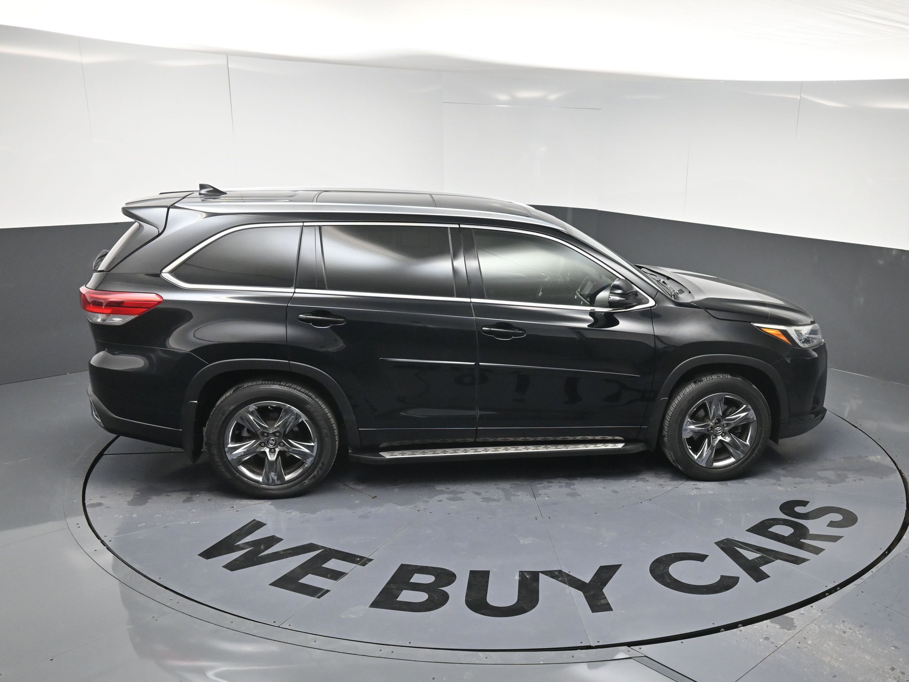 Used 2018 Toyota Highlander Limited Platinum w/ Protection Package #3 image 33