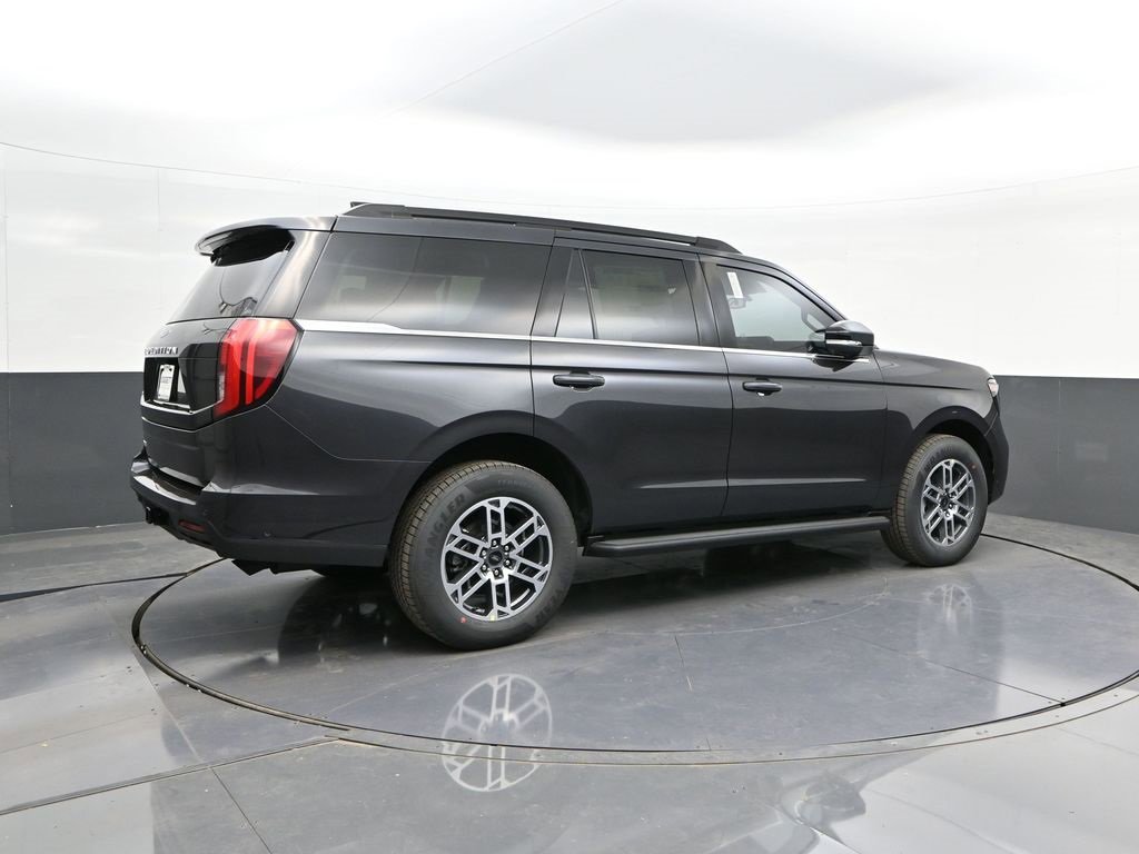 New 2025 Ford Expedition Active image 15