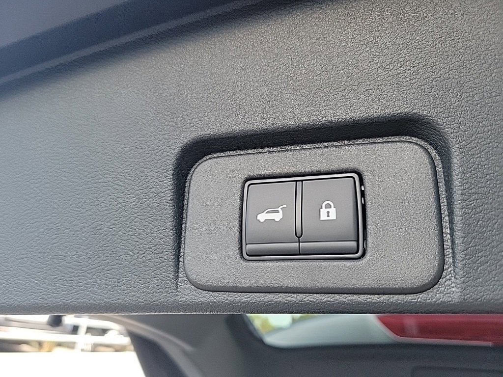 New 2026 Nissan Rogue Platinum image 15