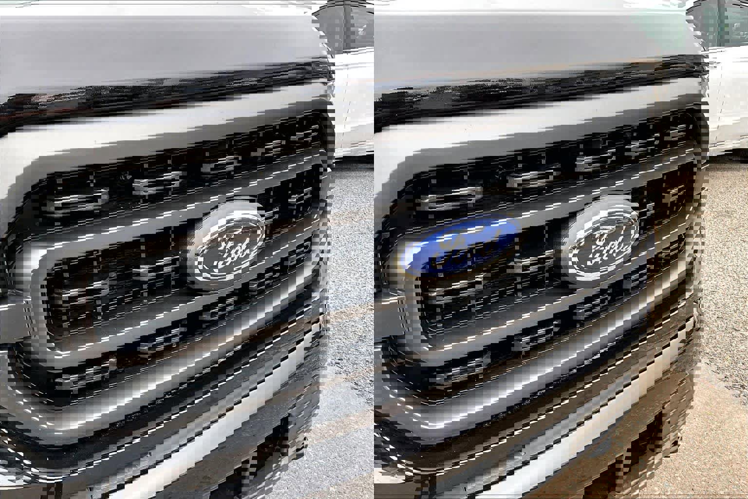 Certified 2022 Ford F150 XLT w/ Equipment Group 302A High image 30