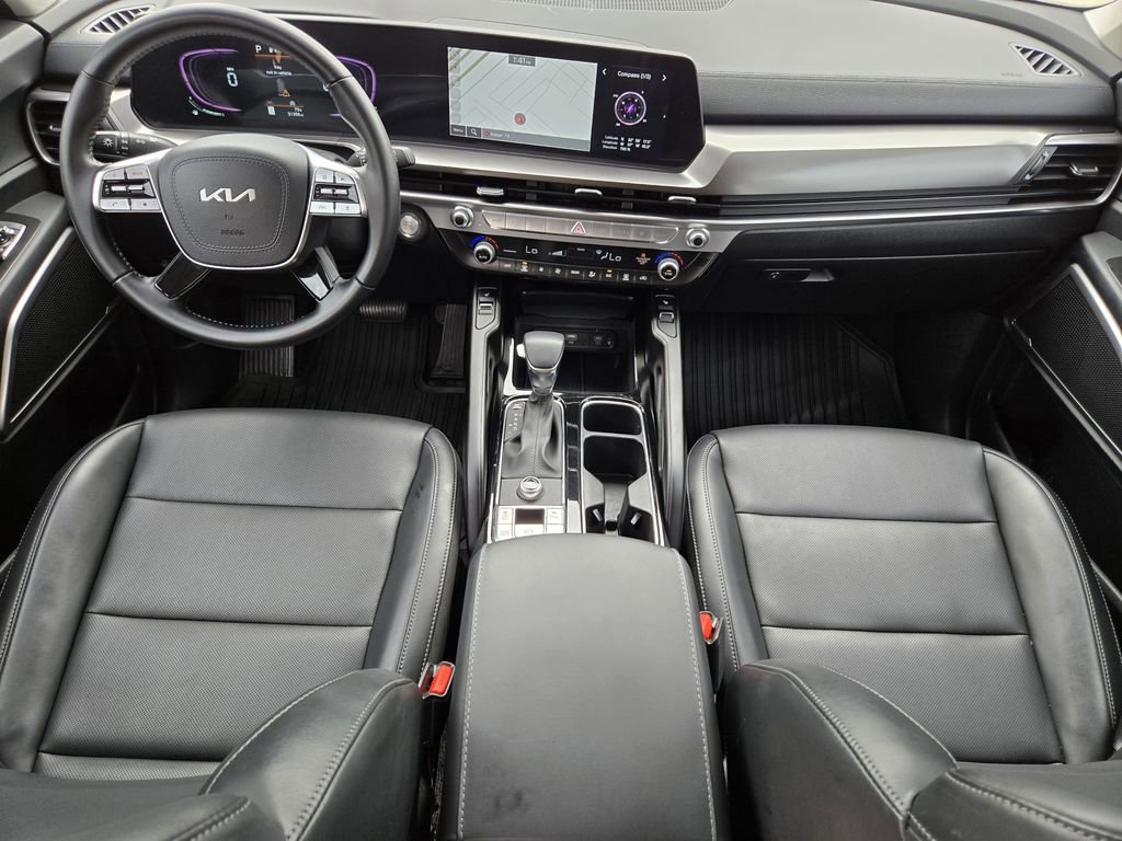 Used 2024 Kia Telluride S w/ S Sunroof Package FWD image 5