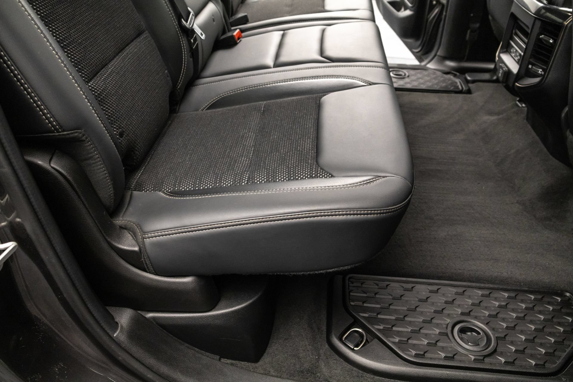 Used 2019 RAM 1500 Sport w/ Level 2 Equipment Group AWD/4WD image 36