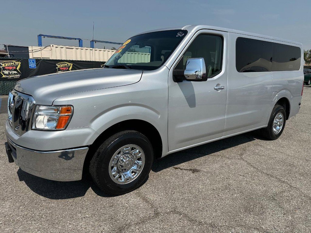 Used 2020 Nissan NV 3500 SV image 12