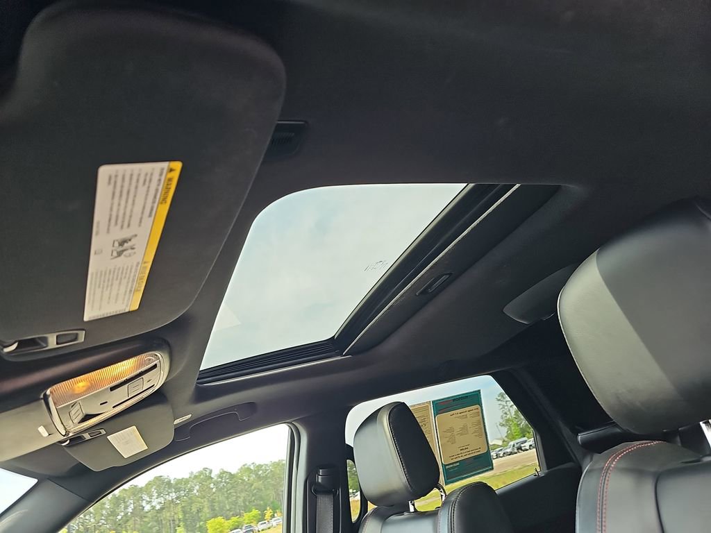 Used 2024 Dodge Durango R/T AWD/4WD image 35