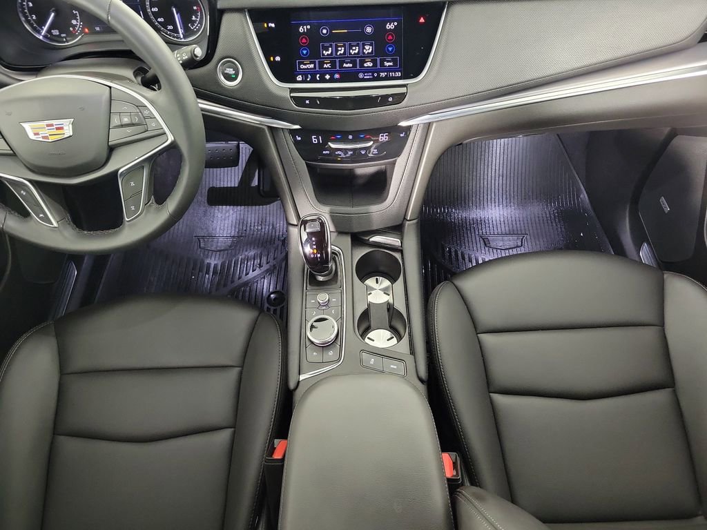 Certified 2024 Cadillac XT5 Luxury FWD image 15