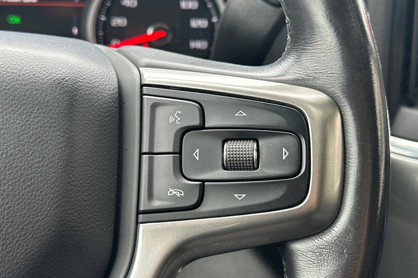 Used 2021 Chevrolet Silverado 2500 LTZ w/ Z71 Chrome Sport Edition image 32