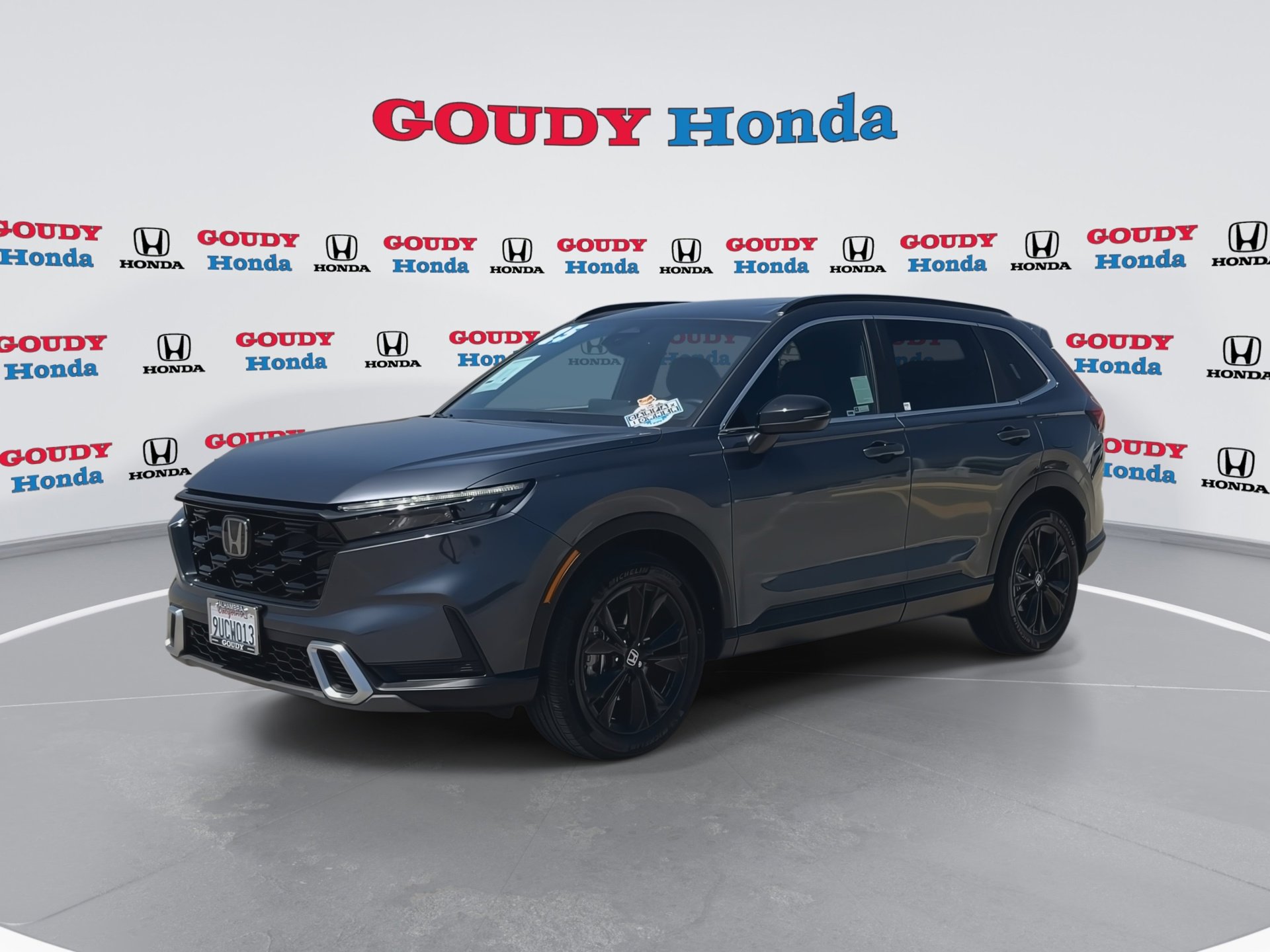 Used 2025 Honda CR-V Sport Touring image 4