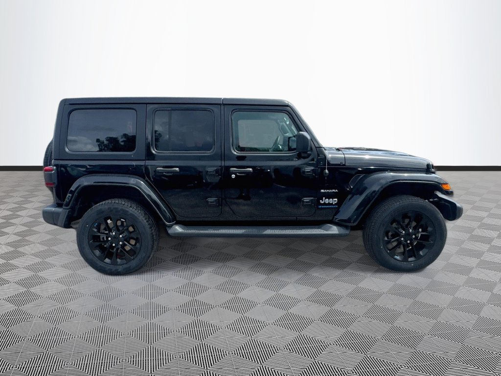 Certified 2023 Jeep Wrangler Unlimited Sahara AWD/4WD image 5
