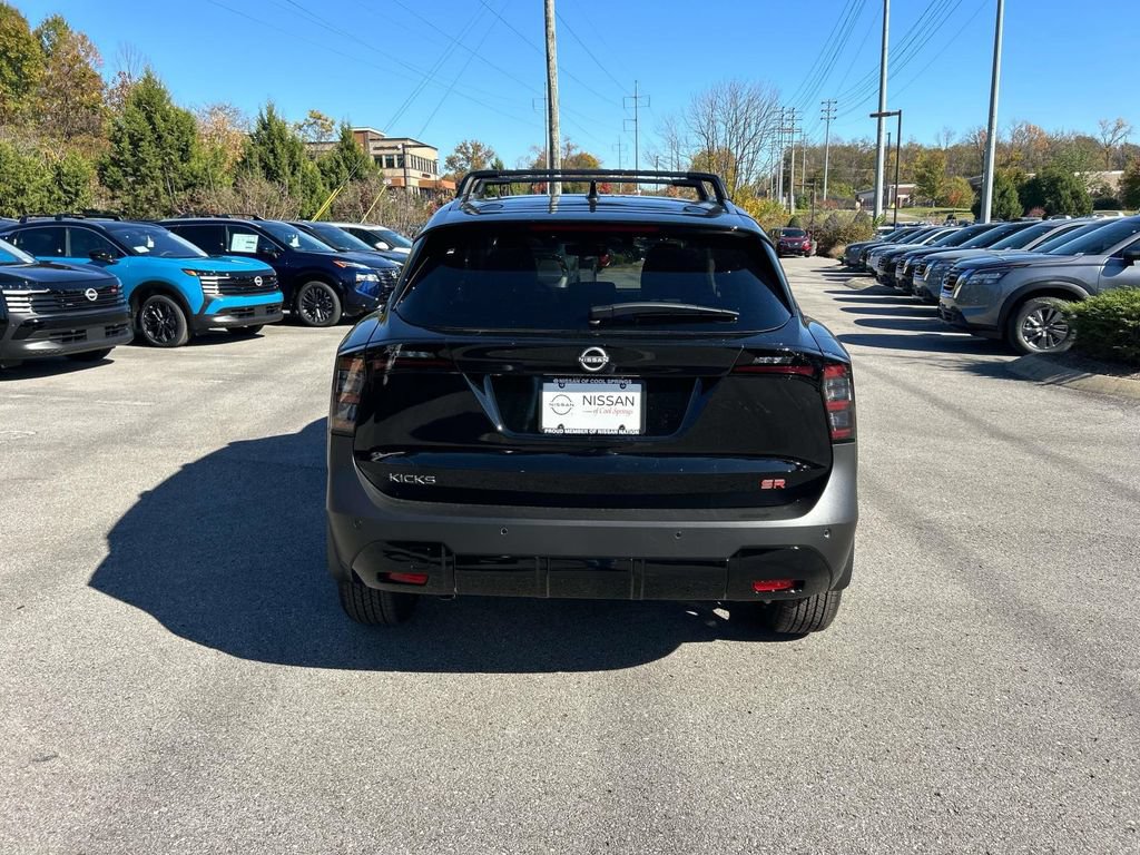 New 2026 Nissan Kicks SR w/ Illumination Package FWD image 6