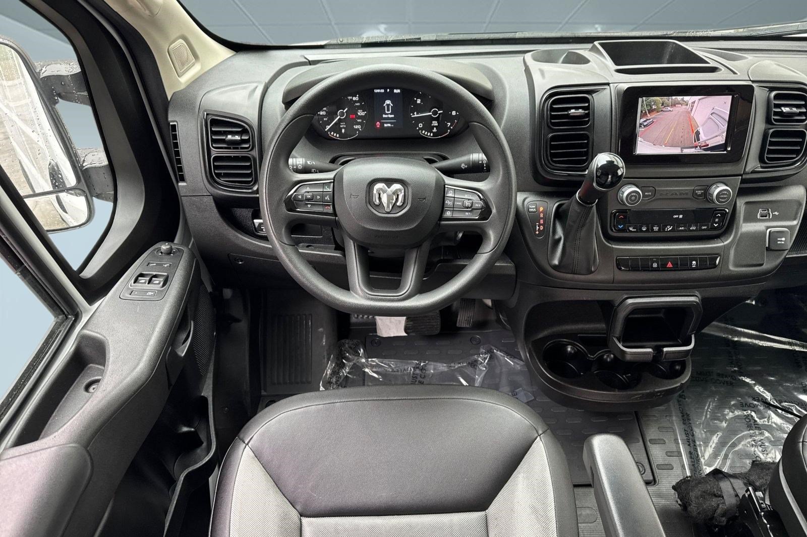 Used 2025 RAM ProMaster 2500 w/ Convenience Group FWD image 30