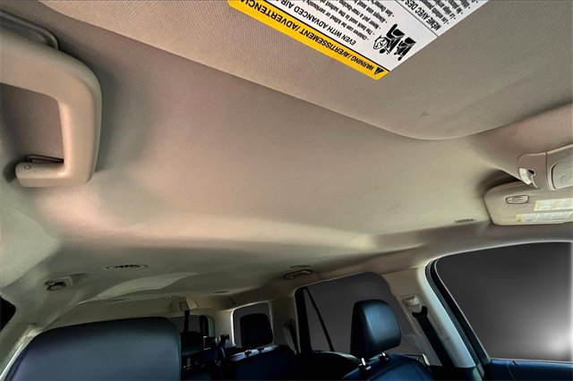 Used 2022 Ford Expedition XLT image 16