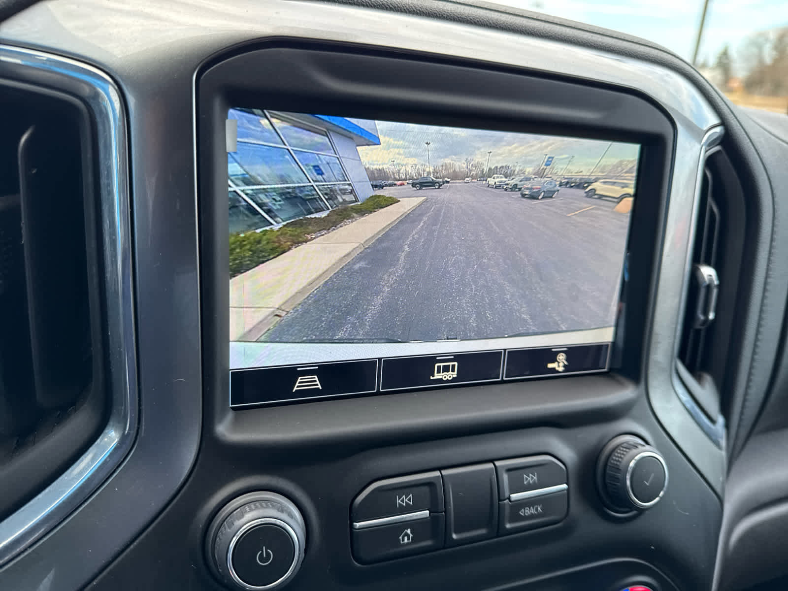 Used 2021 Chevrolet Silverado 1500 LTZ image 22