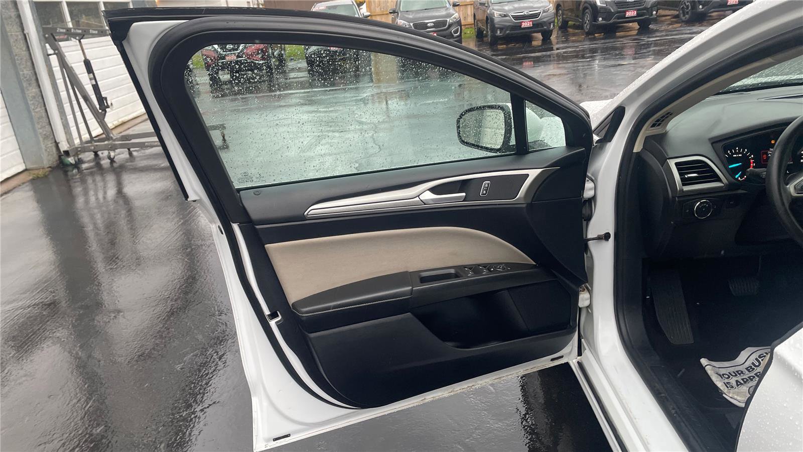 Used 2019 Ford Fusion S image 20