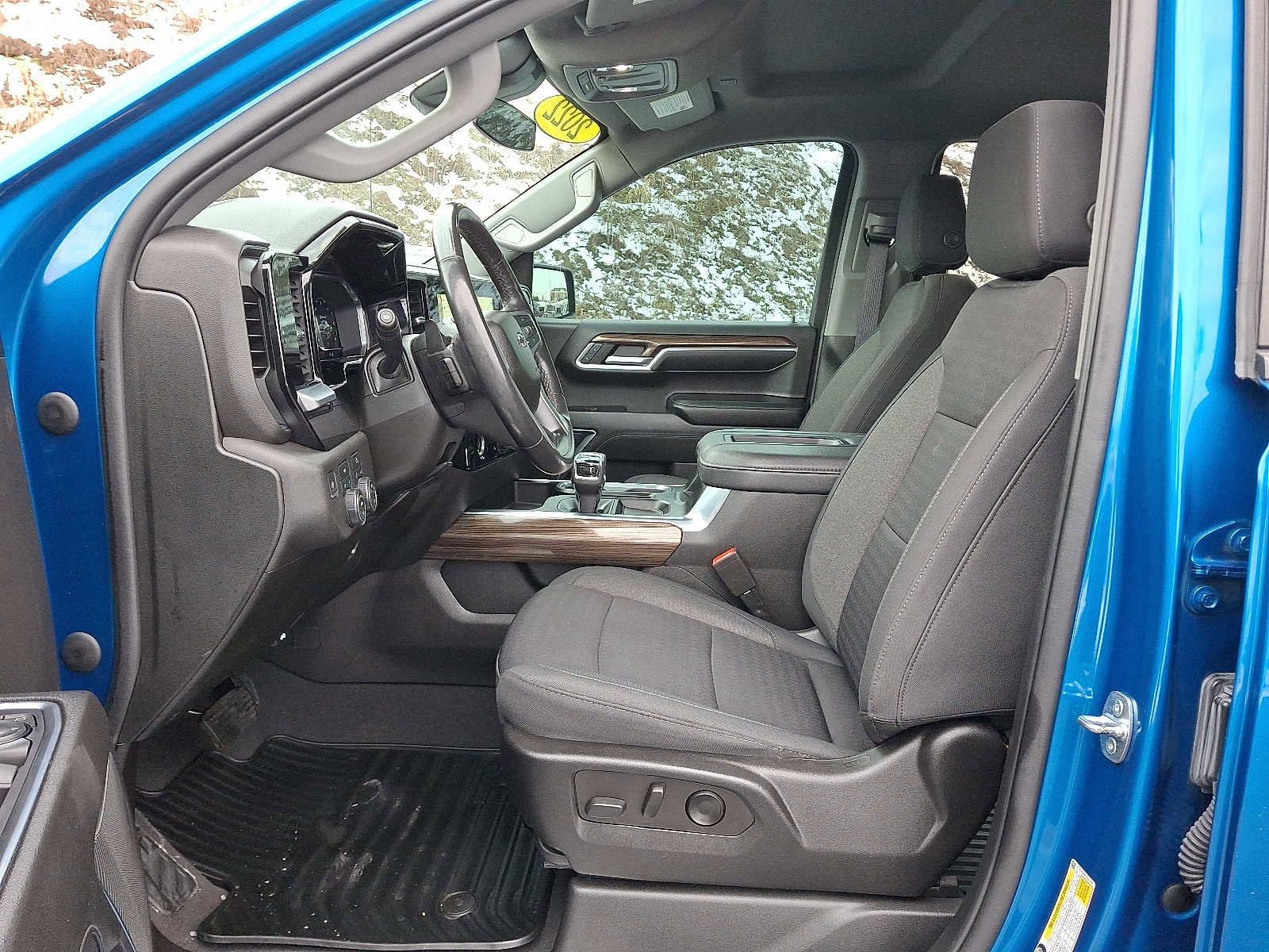 Used 2022 Chevrolet Silverado 1500 RST image 13