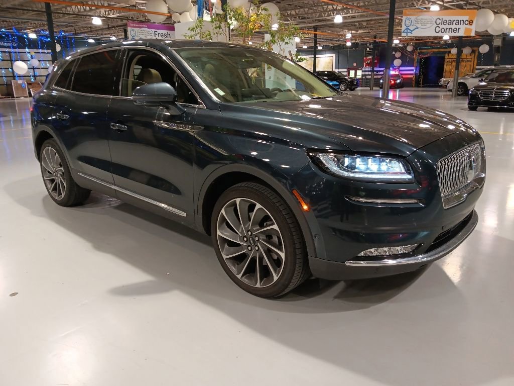 Used 2021 Lincoln Nautilus Reserve w/ Equipment Group 202A AWD/4WD image 4