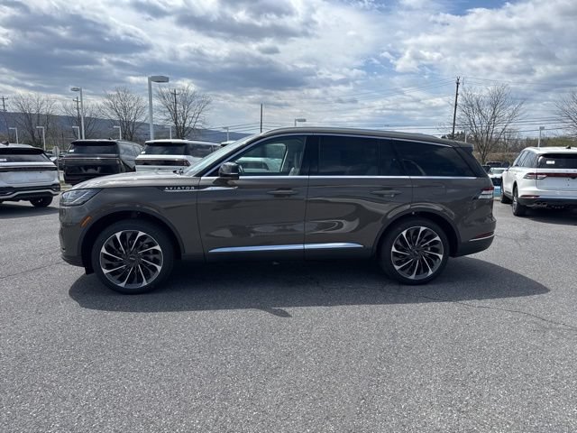 New 2026 Lincoln Aviator Reserve AWD/4WD image 2
