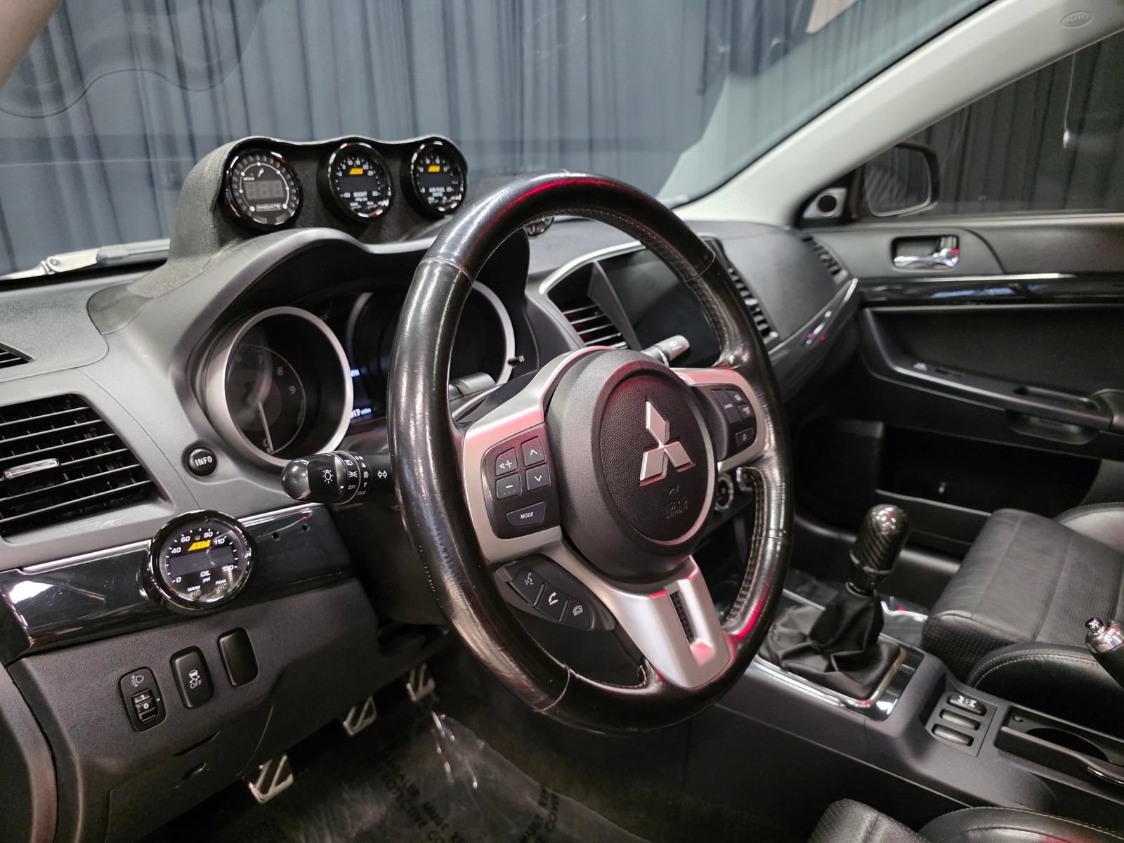 Used 2012 Mitsubishi Lancer Evolution GSR AWD/4WD image 17